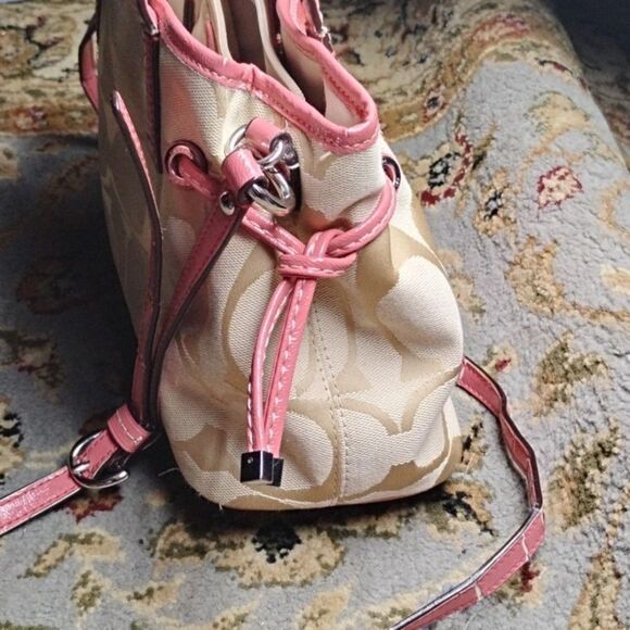 Mini Coach Y2K style Pink Cream Shoulder Bag Monogram All Over Canvas purse read - Picture 7 of 10